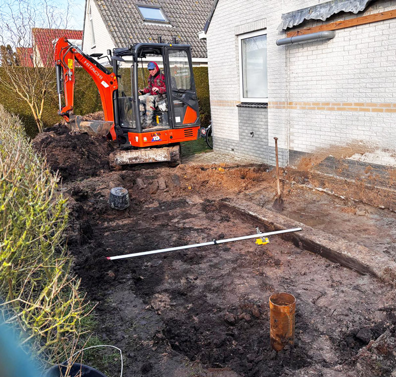Beton vloer storten aanbouw