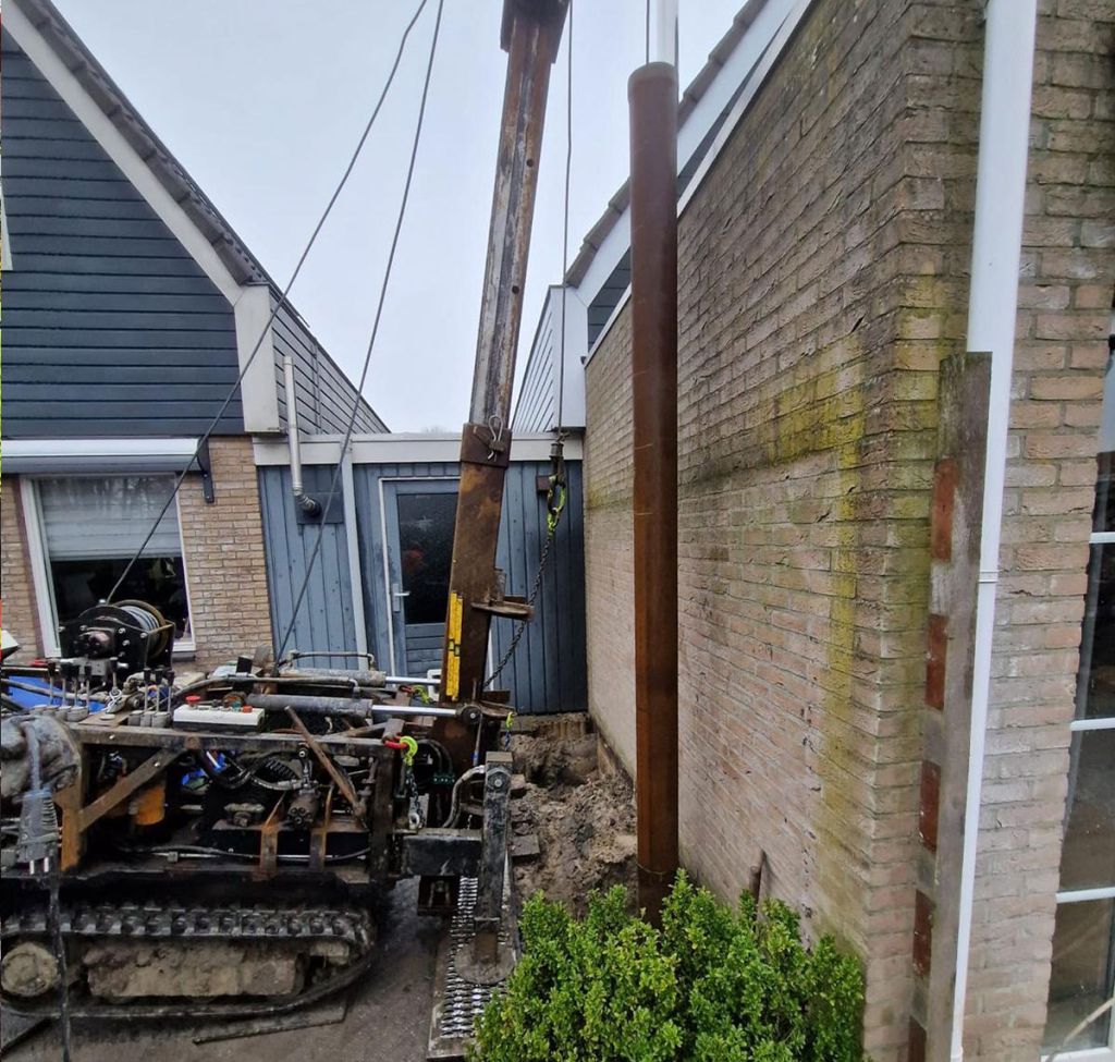 Stabiliseren woning fundering